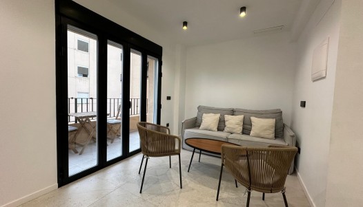 Resale - Apartment - Alicante - Center