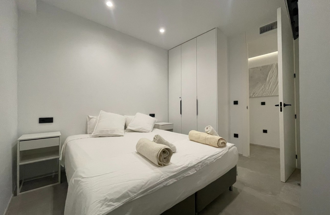 Sprzedaż - Apartament - Alicante - 