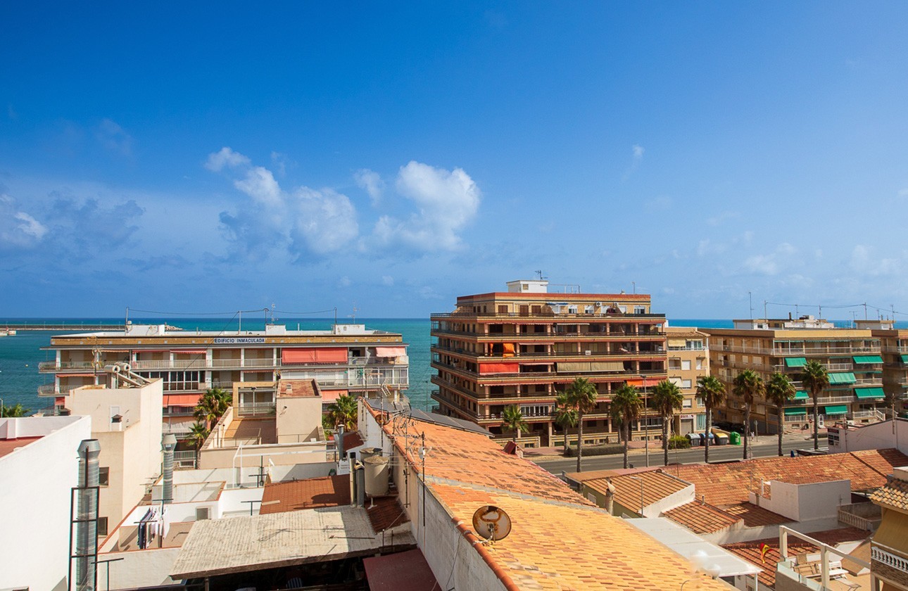 Resale - Apartment - Torrevieja - Playa de los Náufragos