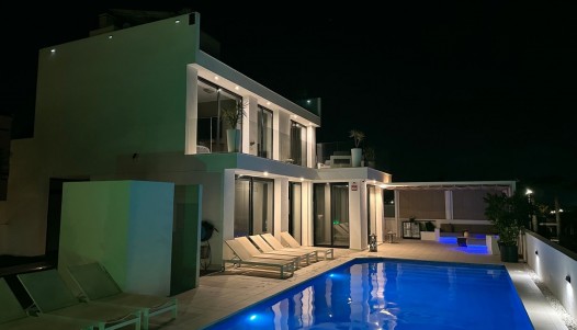 Resale - Villa - San Fulgencio - La Marina