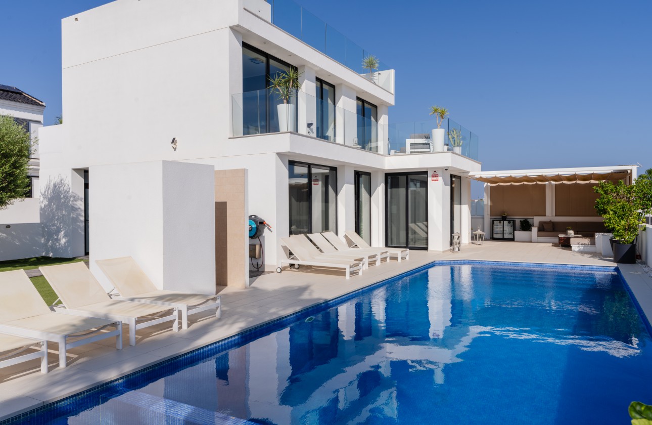 Resale - Villa - San Fulgencio - La Marina