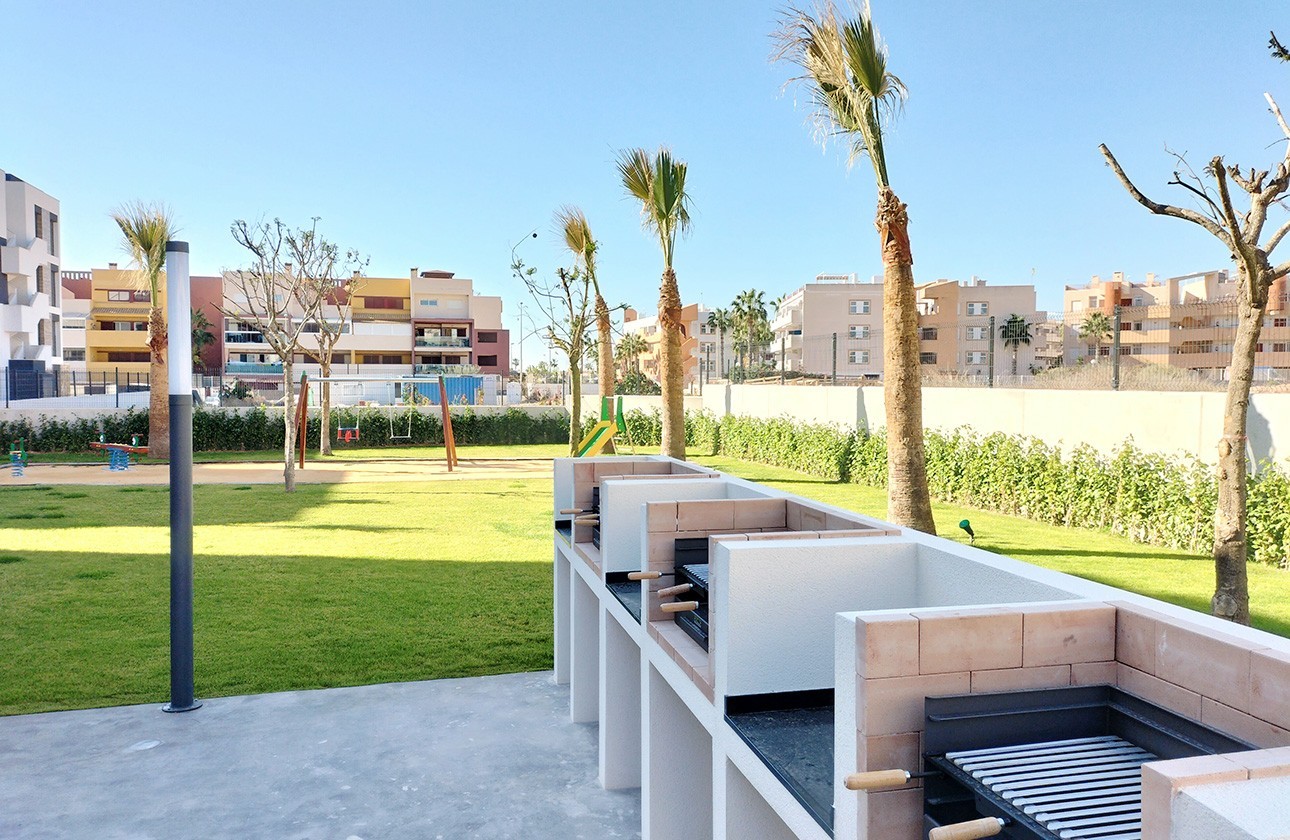 Nueva construcción  - Planta Baja  - Orihuela Costa - Playa Flamenca