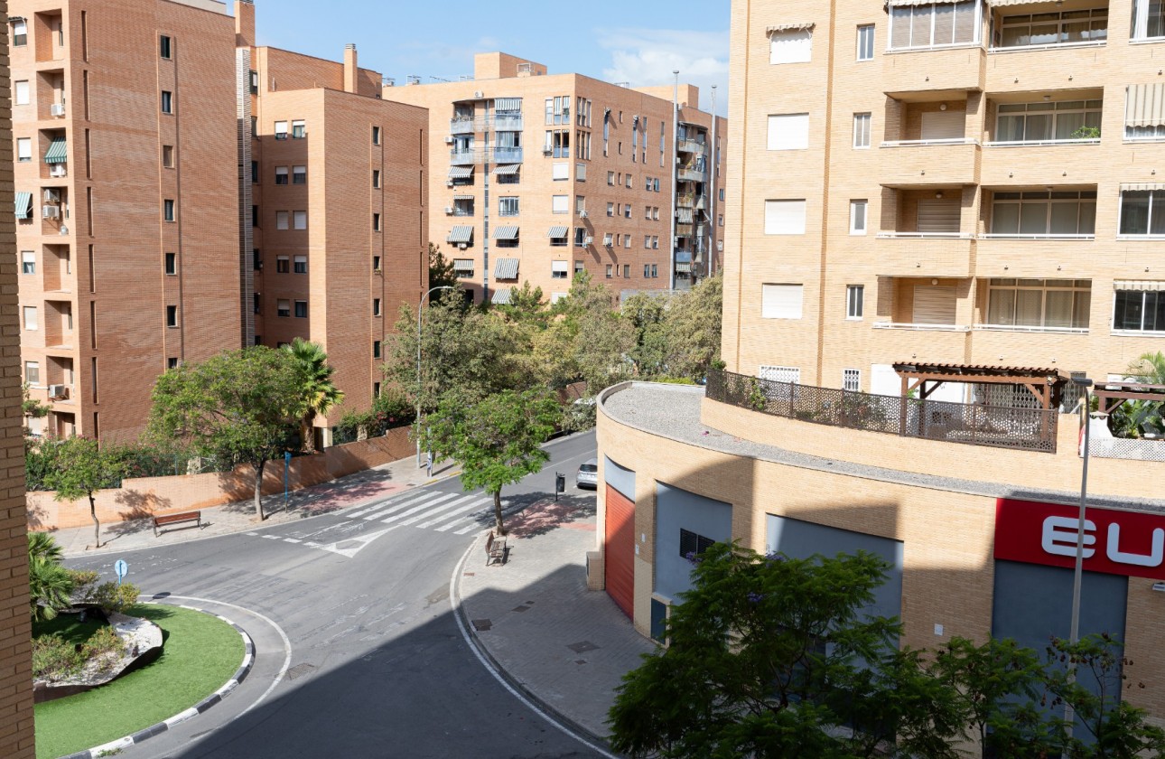 Resale - Apartment - Alicante - San Gabriel