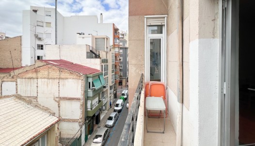 Resale - Apartment - Alicante - Center