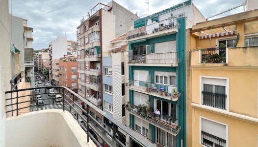 Segunda mano - Apartamento - Alicante - Centro