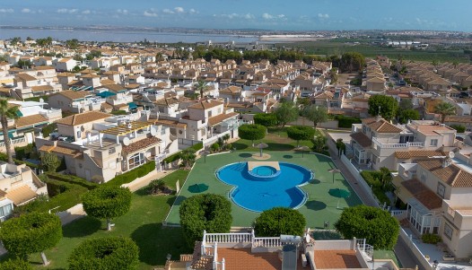 Segunda mano - Bungalow - Torrevieja - Los Altos