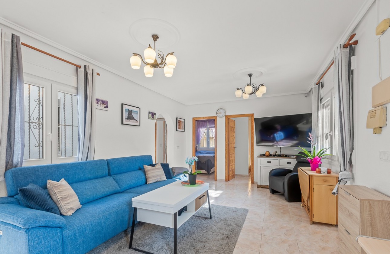 Resale - Villa / parhus - Orihuela Costa - Playa Flamenca