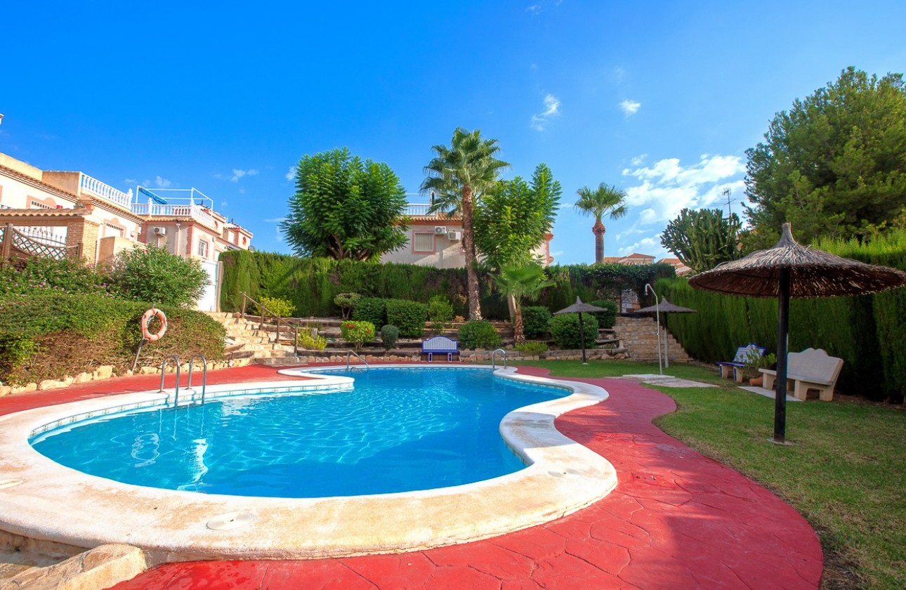 Resale - Villa / parhus - Orihuela Costa - Playa Flamenca