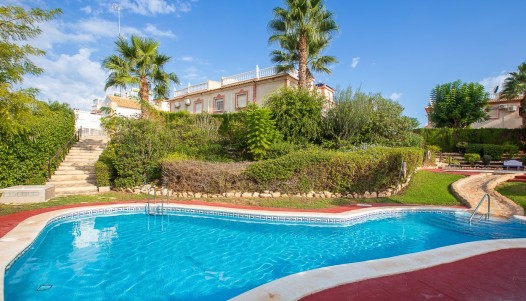 Resale - Villa / parhus - Orihuela Costa - Playa Flamenca