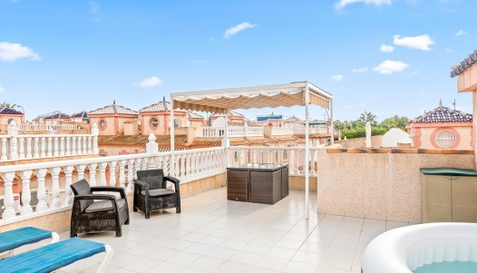 Resale - Villa / parhus - Orihuela Costa - Playa Flamenca