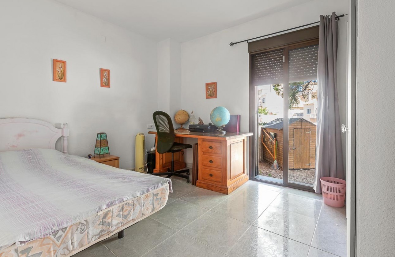 Resale - Villa - Villamartin - Res. Las Filipinas