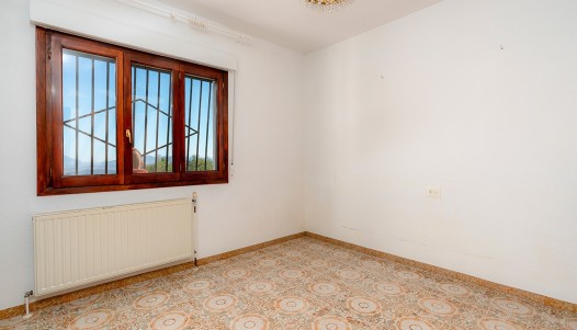 Resale - Villa - Oliva - Urb. Tossal Gross