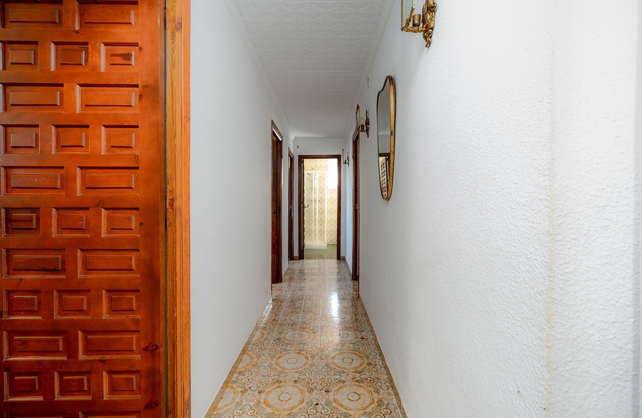 Resale - Villa - Oliva - Urb. Tossal Gross