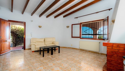 Resale - Villa - Oliva - Urb. Tossal Gross