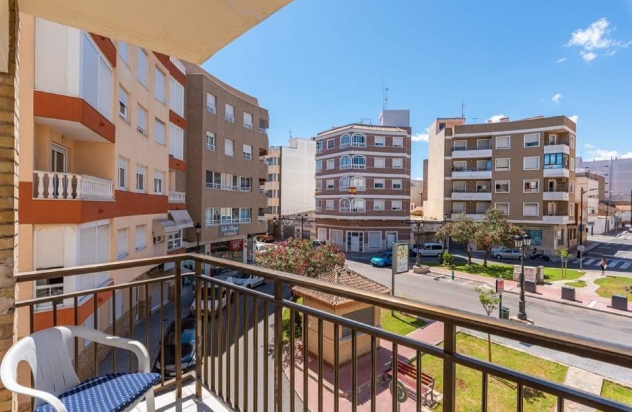 Resale - Apartment - Guardamar del Segura - Playa Centro