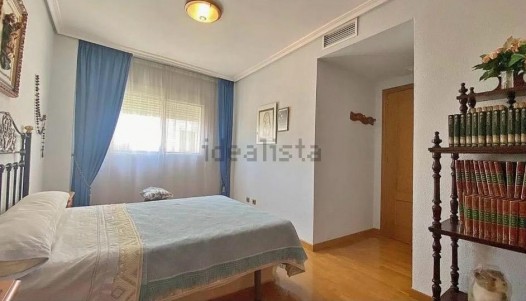 Segunda mano - Ático - Alicante - Benalúa