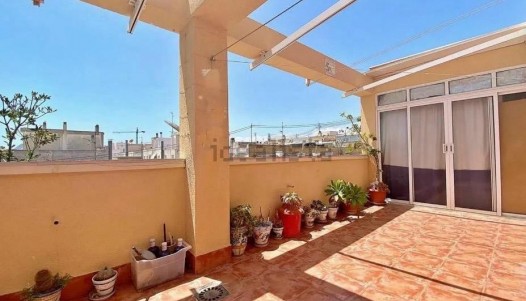 Segunda mano - Ático - Alicante - Benalúa