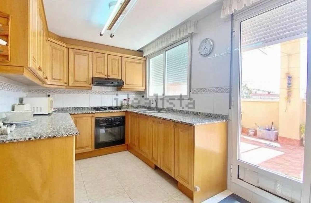 Segunda mano - Ático - Alicante - Benalúa