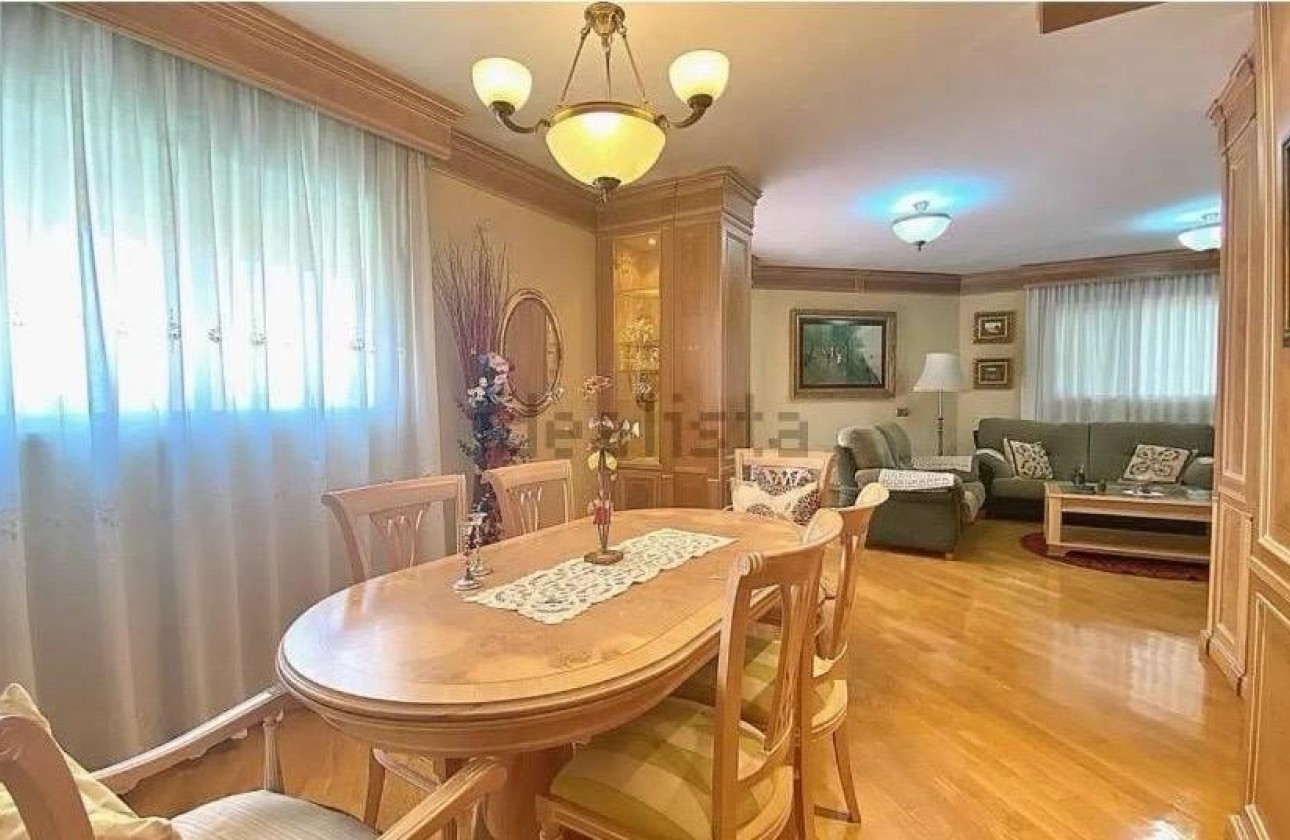 Segunda mano - Ático - Alicante - Benalúa