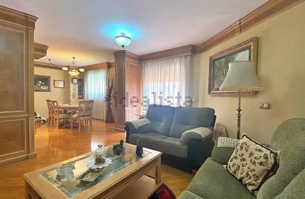 Segunda mano - Ático - Alicante - Benalúa