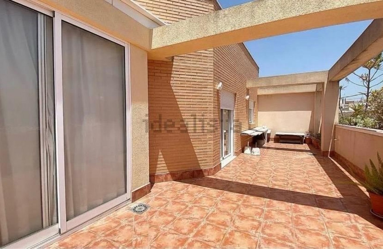 Segunda mano - Ático - Alicante - Benalúa