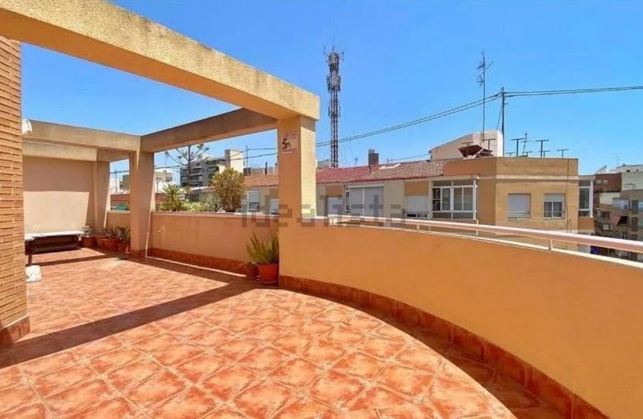 Segunda mano - Ático - Alicante - Benalúa