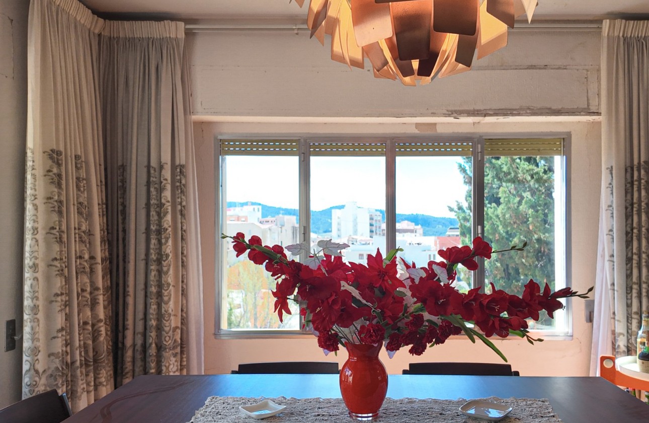 Resale - Villa - Ibi - Center