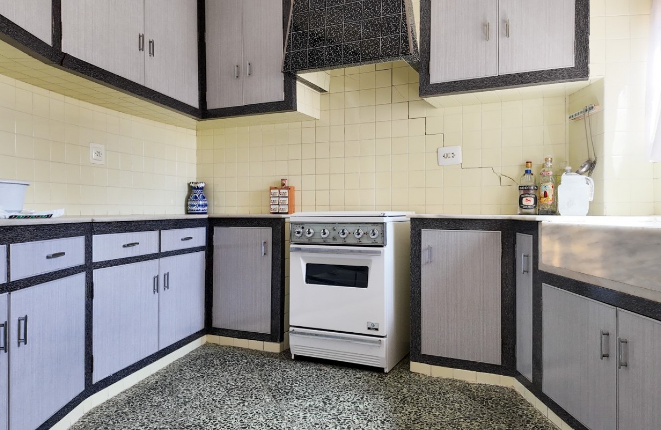 Resale - Villa - Ibi - Center