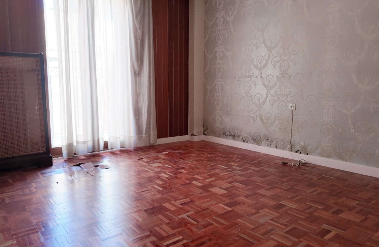 Resale - Villa - Ibi - Center