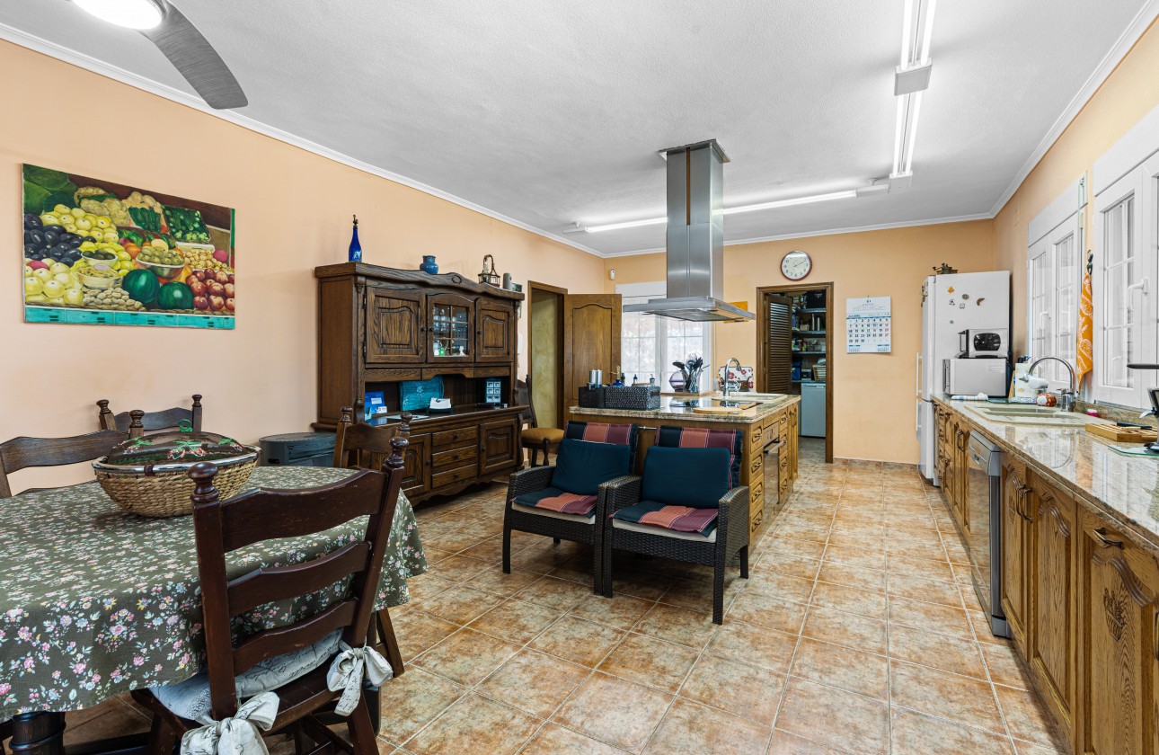 Segunda mano - Chalet independiente  - El Altet - San Francisco de Asis