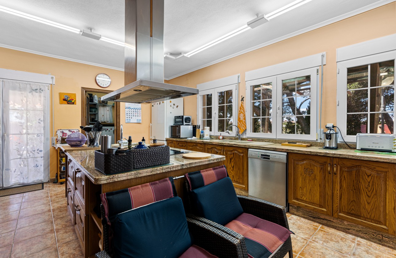 Segunda mano - Chalet independiente  - El Altet - San Francisco de Asis