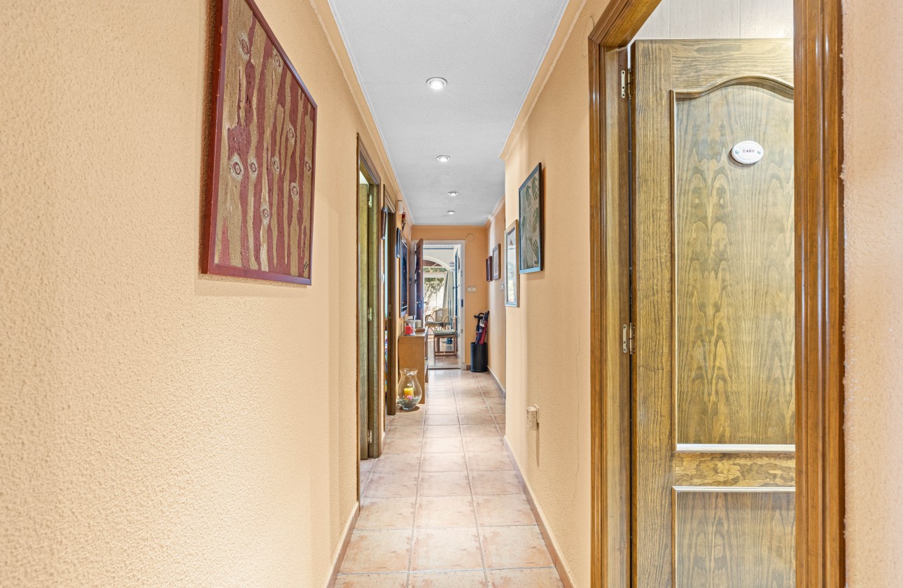 Segunda mano - Chalet independiente  - El Altet - San Francisco de Asis