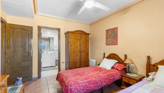 Segunda mano - Chalet independiente  - El Altet - San Francisco de Asis