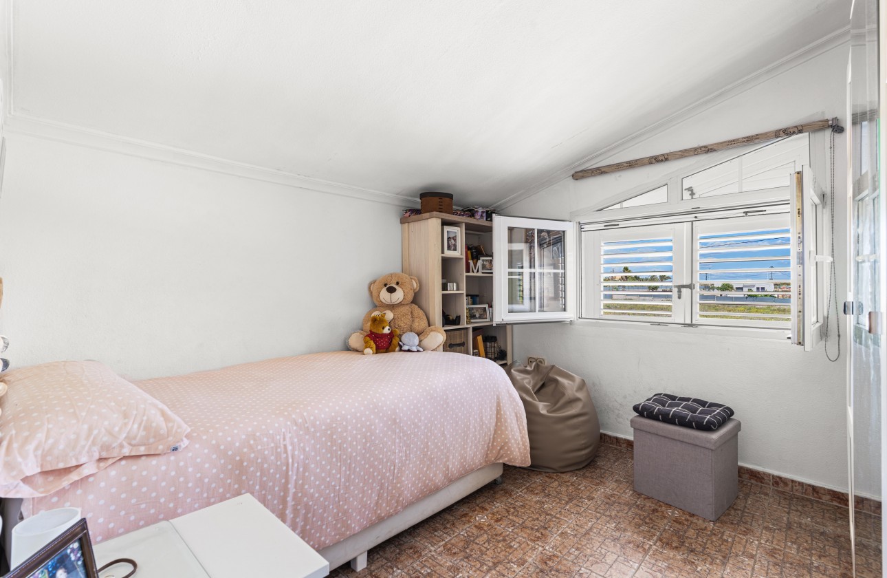 Segunda mano - Chalet independiente  - El Altet - San Francisco de Asis