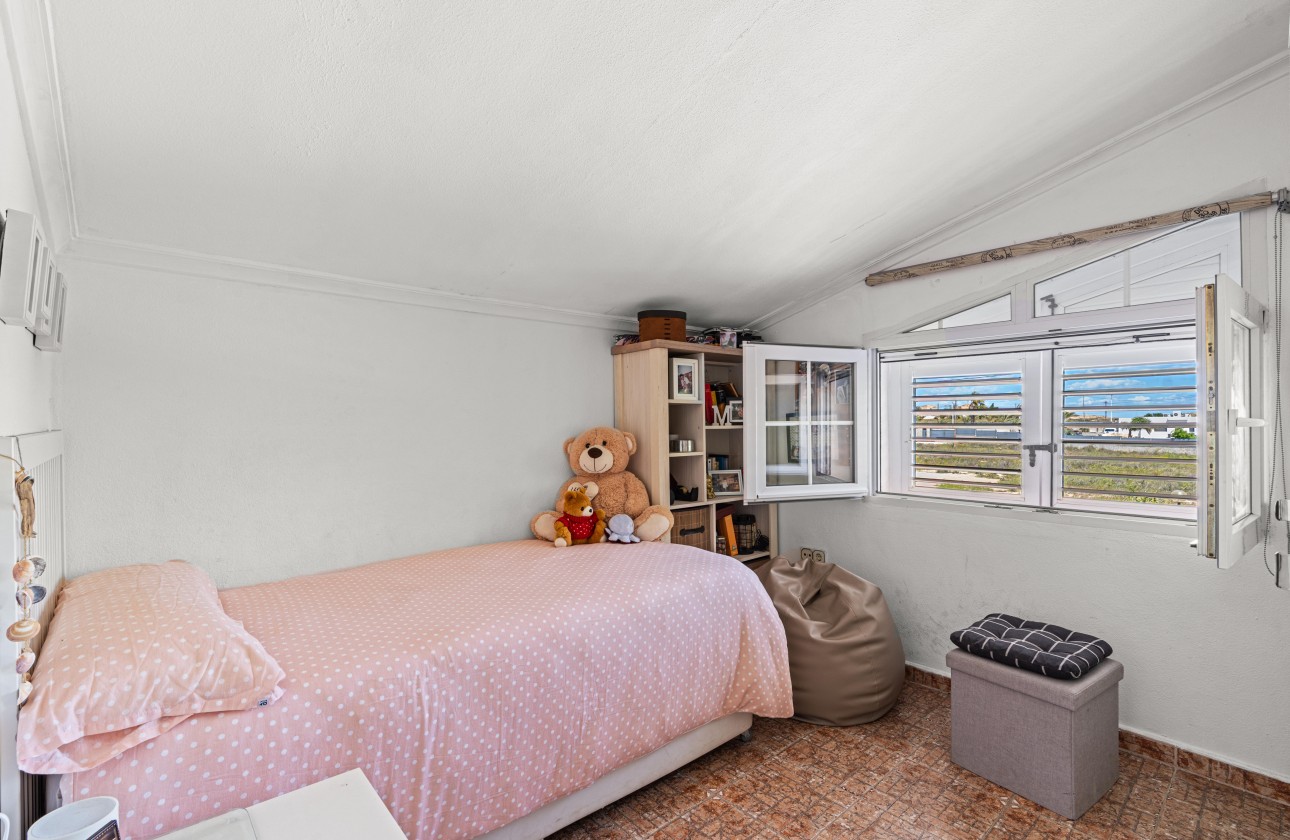 Segunda mano - Chalet independiente  - El Altet - San Francisco de Asis