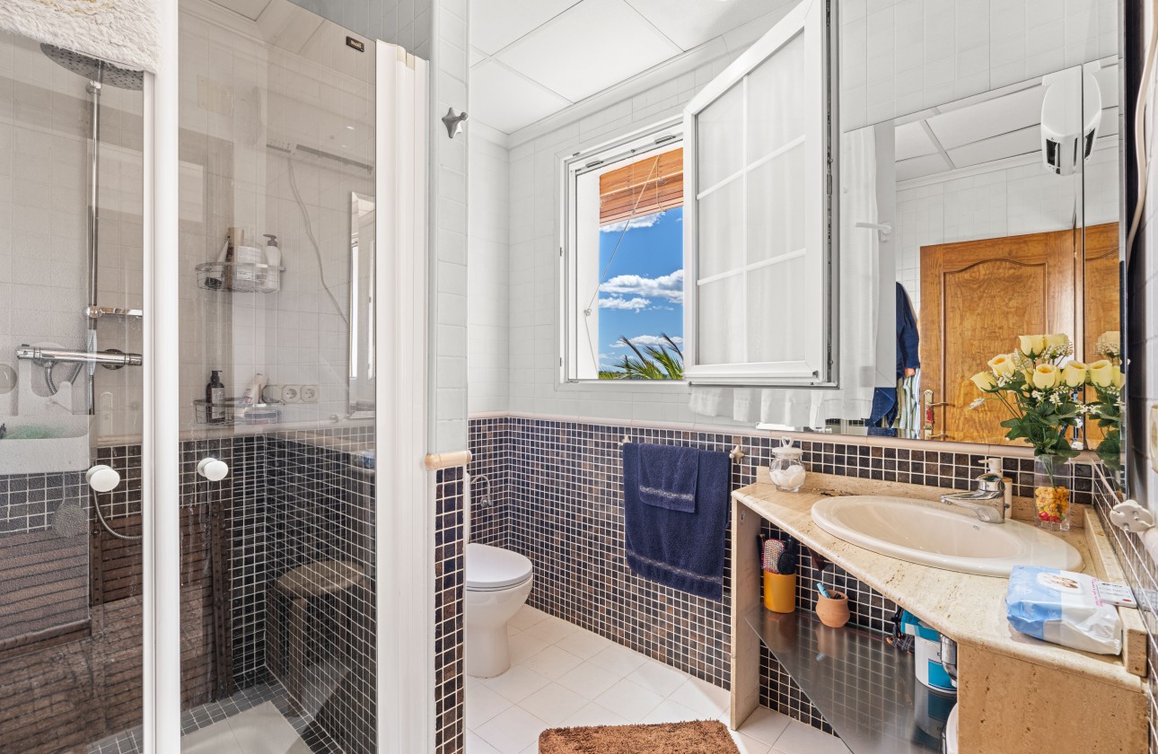 Segunda mano - Chalet independiente  - El Altet - San Francisco de Asis