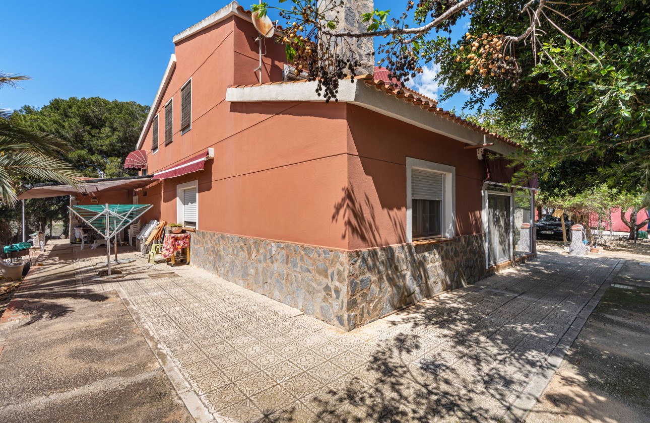 Segunda mano - Chalet independiente  - El Altet - San Francisco de Asis