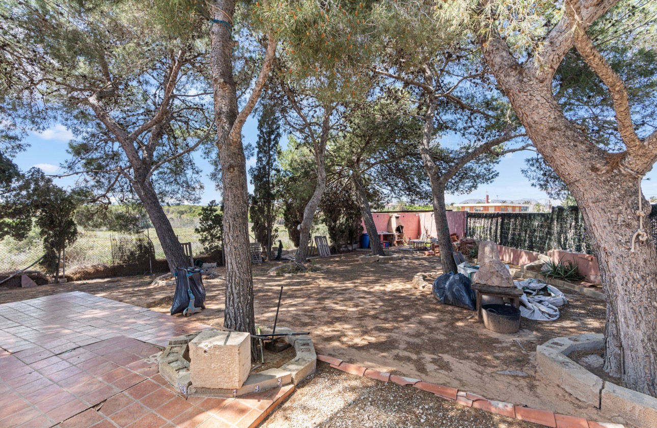 Segunda mano - Chalet independiente  - El Altet - San Francisco de Asis