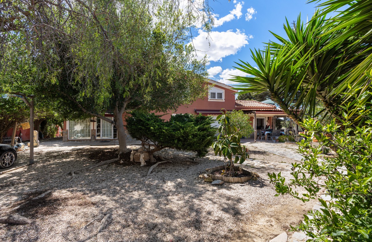 Segunda mano - Chalet independiente  - El Altet - San Francisco de Asis