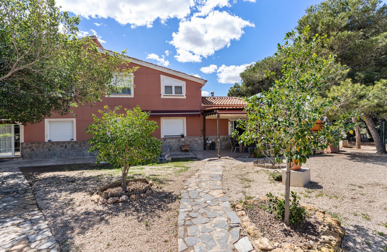 Segunda mano - Chalet independiente  - El Altet - San Francisco de Asis
