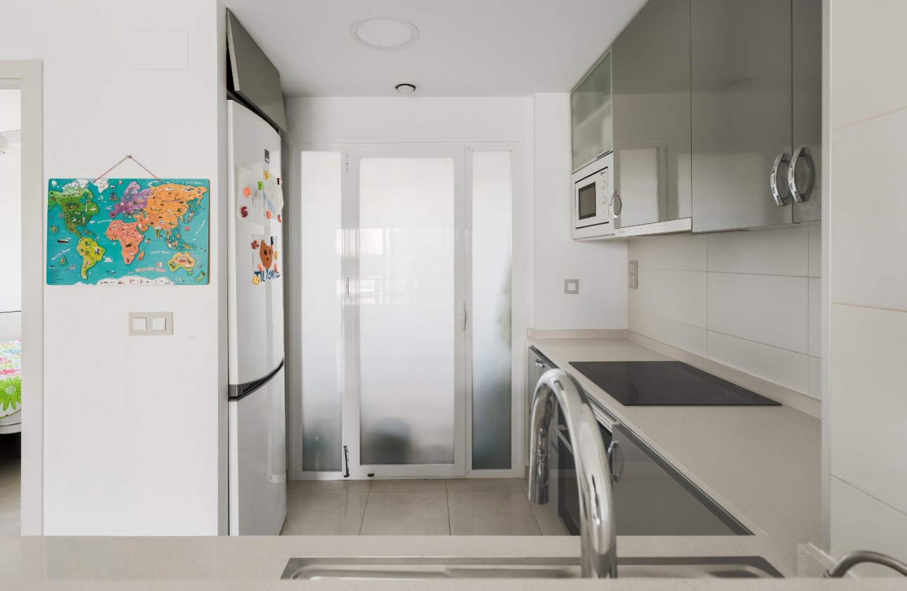 Resale - Ground Floor  - Orihuela Costa - La Zenia