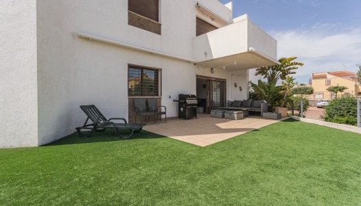 Resale - Ground Floor  - Orihuela Costa - La Zenia