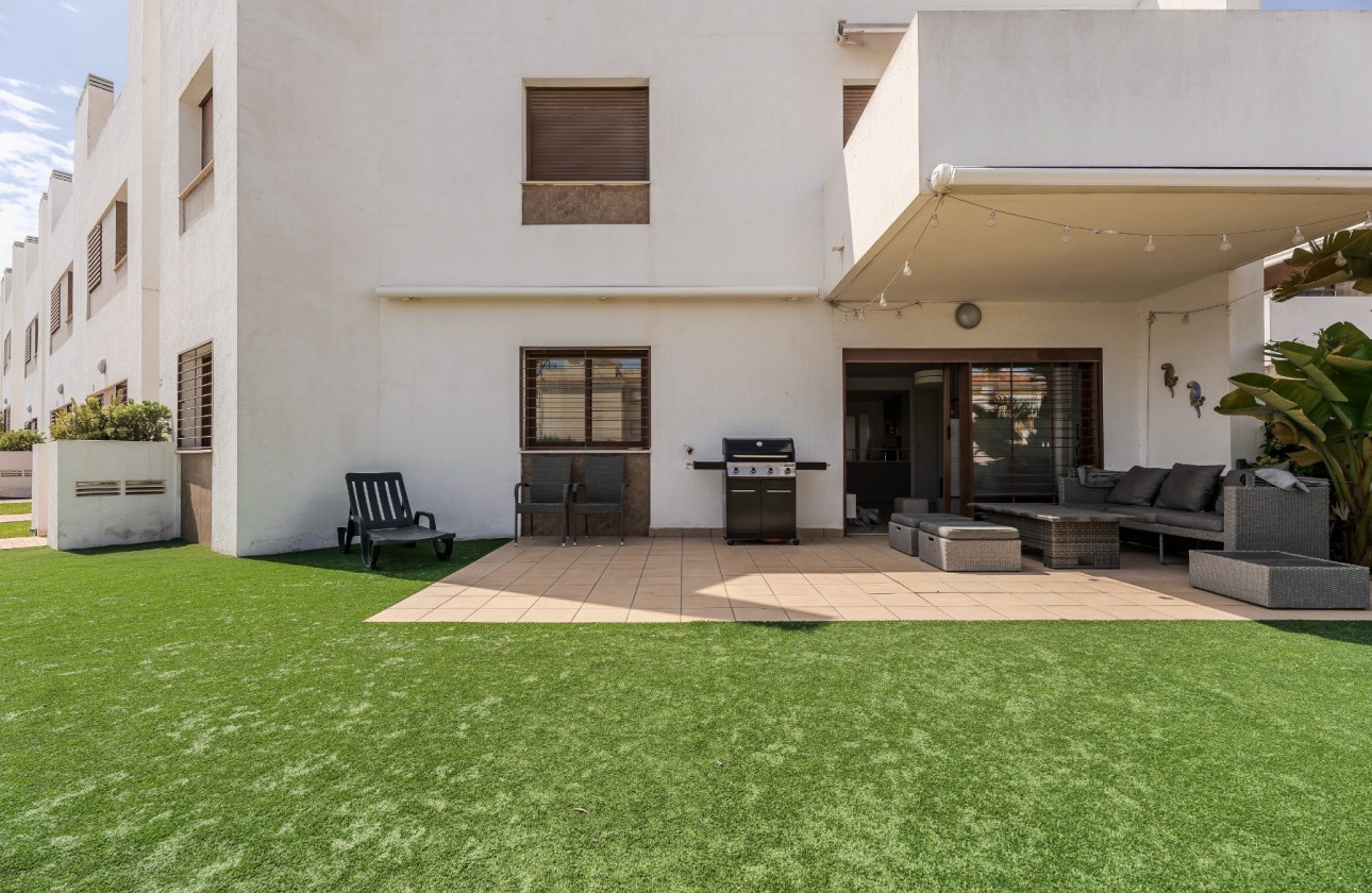 Resale - Ground Floor  - Orihuela Costa - La Zenia