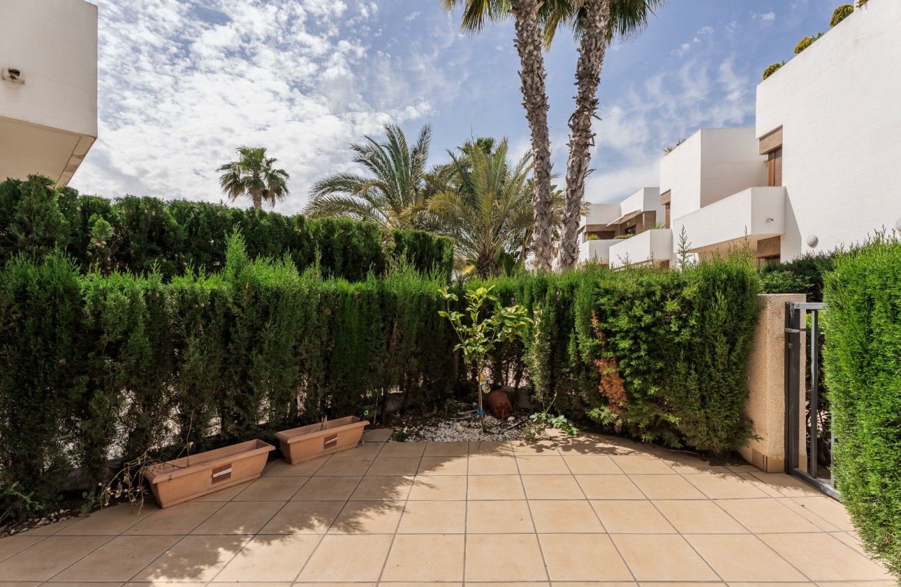 Resale - Ground Floor  - Orihuela Costa - La Zenia