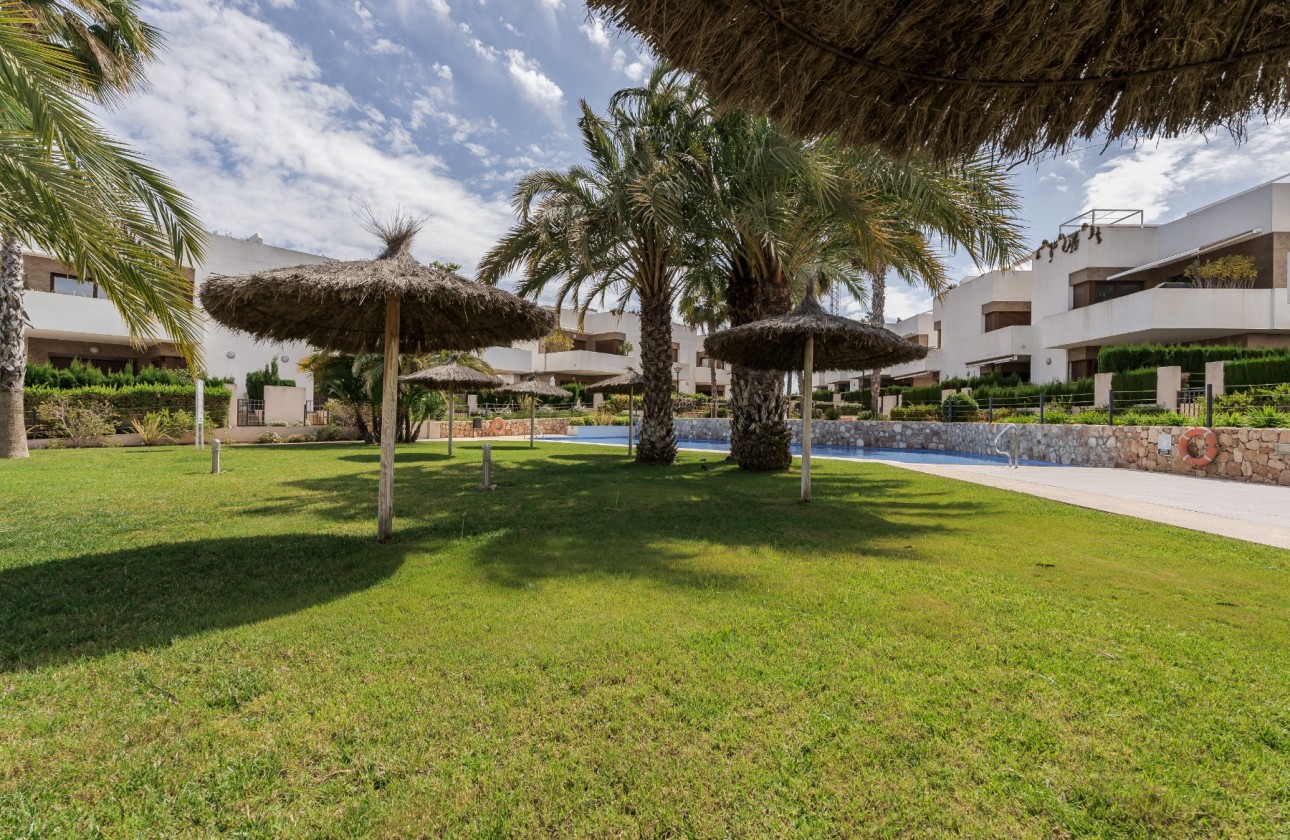 Resale - Ground Floor  - Orihuela Costa - La Zenia