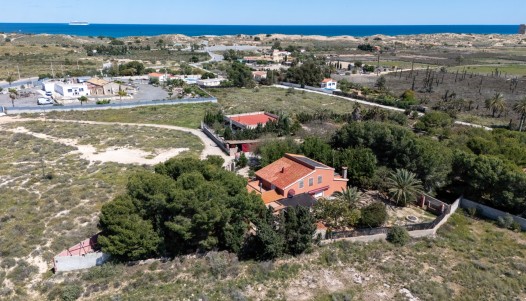 Segunda mano - Chalet independiente  - El Altet - San Francisco de Asis