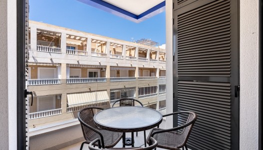 Resale - Apartment - Torrevieja - Playa del Cura