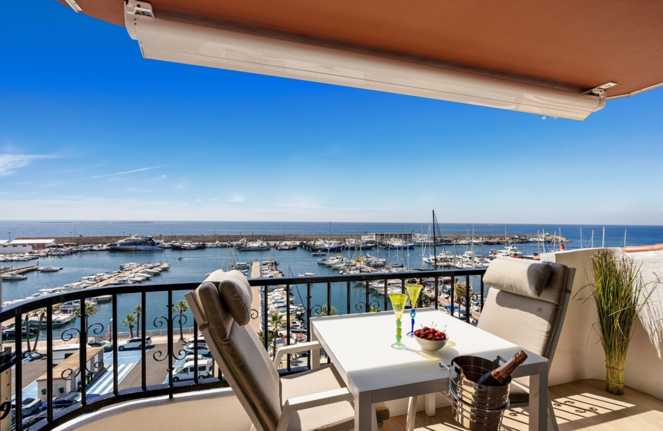 Resale - Apartment - Villajoyosa - Port