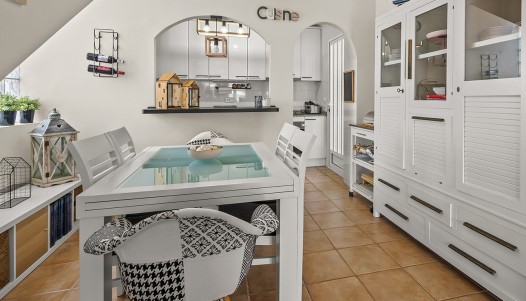 Resale - Villa / Semi-detached - Torre de La Horadada - Pueblo Latino