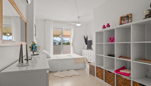 Resale - Villa / Semi-detached - Torre de La Horadada - Pueblo Latino